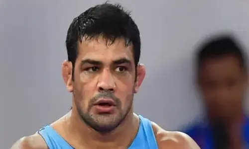 दिल्ली हाई कोर्ट से रेसलर सुशील कुमार को मिली राहत, तिहाड़ जेल से निकले बाहर दिल्ली हाई कोर्ट से रेसलर सुशील कुमार को मिली राहत, तिहाड़ जेल से निकले बाहर