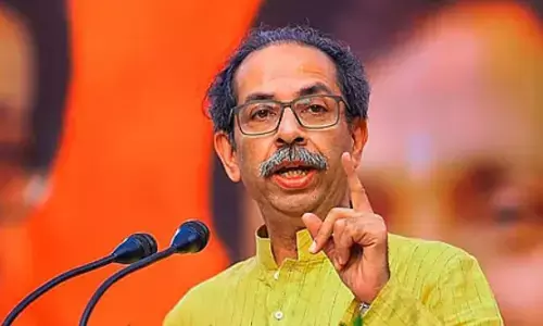 उद्धव ठाकरे का BJP और RSS पर तीखा हमला, कहा - देश उन लोगों के हाथ में चला गया है जिनका... उद्धव ठाकरे का BJP और RSS पर तीखा हमला, कहा - देश उन लोगों के हाथ में चला गया है जिनका...