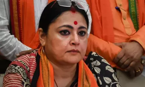 टीएमसी नेता पर लगा बीजेपी महिला कार्यकर्ता के दुष्कर्म करने का आरोप, गरमाई सियासत, अग्निमित्रा पॉल ने साधा ममता सरकार पर निशाना