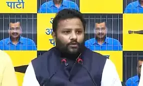 AAP विधायक कुलदीप कुमार ने CM रेखा गुप्ता को लिखी चिट्ठी, कानून-व्यवस्था में की सुधार लाने की अपील की