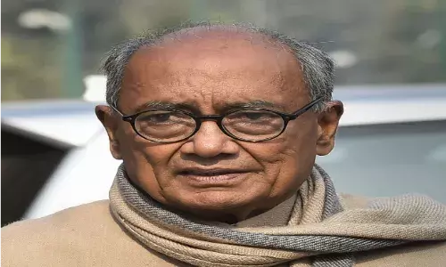 देश के विभिन्न शैक्षणिक संस्थानों में शिक्षकों की भारी कमी - दिग्विजय सिंह