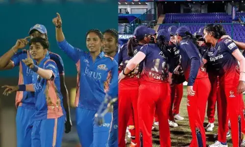 स्मृति मंधाना की कप्तानी पारी और स्नेह राणा की फिरकी, आरसीबी ने मुंबई इंडियंस को 11 रनों से दी मात