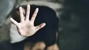 17 वर्षीय लड़की का यौन उत्पीड़न करने वाले 66 वर्षीय डॉक्टर को दोषी ठहराया 17 वर्षीय लड़की का यौन उत्पीड़न करने वाले 66 वर्षीय डॉक्टर को दोषी ठहराया