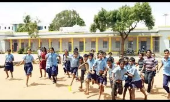 सरकारी स्कूलों की दूर करने परेशानी, मंत्री-नेता और अधिकारी करेंगे निगरानी सरकारी स्कूलों की दूर करने परेशानी, मंत्री-नेता और अधिकारी करेंगे निगरानी