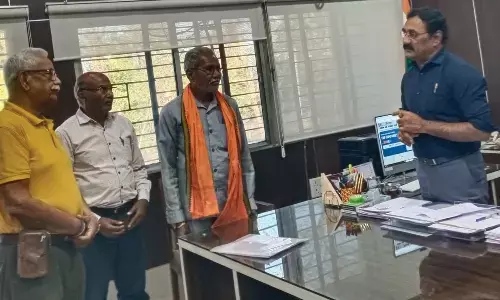 12 सौ किसानों की होली फीकी, कलेक्टर की डेडलाइन के बाद भी धान का भुगतान नहीं, 25.67 करोड़ रूपए बकाया 12 सौ किसानों की होली फीकी, कलेक्टर की डेडलाइन के बाद भी धान का भुगतान नहीं, 25.67 करोड़ रूपए बकाया