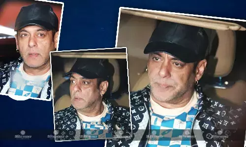 ‘सिकंदर’ का शूट खत्म कर नो मेकअप लुक में दिखे सलमान खान, यूजर्स ने उम्र को लेकर जताई चिंता बोले- ‘टाइगर बुड्ढा हो रहा..’
