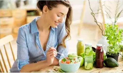 हार्ट से जुड़ी बीमारियों और मोटापे पर लगाए ब्रेक, अपनाएं सुबह की 5 आदतें और पाएं फिट और स्ट्रॉन्ग बॉडी