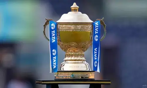 बीसीसीआई ने आईपीएल के लिए पेश किया नया नियम, शाम के मैचों में 2 गेंदों का होगा इस्तेमाल, दूसरी पारी में गेंदबाजी करने वाली टीमों को होगा फायदा बीसीसीआई ने आईपीएल के लिए पेश किया नया नियम, शाम के मैचों में 2 गेंदों का होगा इस्तेमाल, दूसरी पारी में गेंदबाजी करने वाली टीमों को होगा फायदा