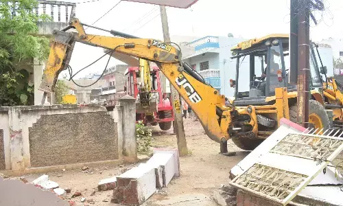 आरओबी के लिए औचक अभियान चला कर हटाए गए ३० अतिक्रमण