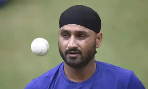 कम होती जा रही स्पिनरों की आक्रामकता...स्पिन गेंदबाजों को लेकर भज्जी की दो टूक, राशिद खान का भी किया जिक्र कम होती जा रही स्पिनरों की आक्रामकता...स्पिन गेंदबाजों को लेकर भज्जी की दो टूक, राशिद खान का भी किया जिक्र