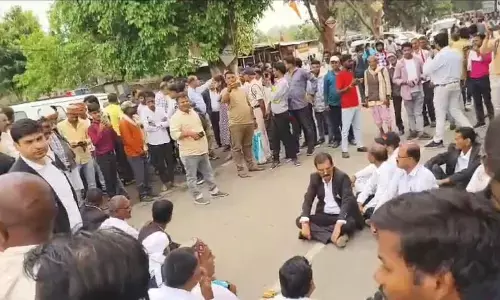 तहसील आए बुजुर्ग को वाहन ने मारी ठोकर, मौत तहसील आए बुजुर्ग को वाहन ने मारी ठोकर, मौत