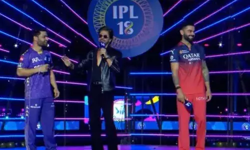 IPL के 18वें सीजन का हुआ धमाकेदार आगाज, दिशा पाटनी, श्रेया घोषाल और करण औजला ने दी शानदार परफॉर्मेंस, शाहरुख खान संग स्टेज पर नाचे किंग कोहली IPL के 18वें सीजन का हुआ धमाकेदार आगाज, दिशा पाटनी, श्रेया घोषाल और करण औजला ने दी शानदार परफॉर्मेंस, शाहरुख खान संग स्टेज पर नाचे किंग कोहली