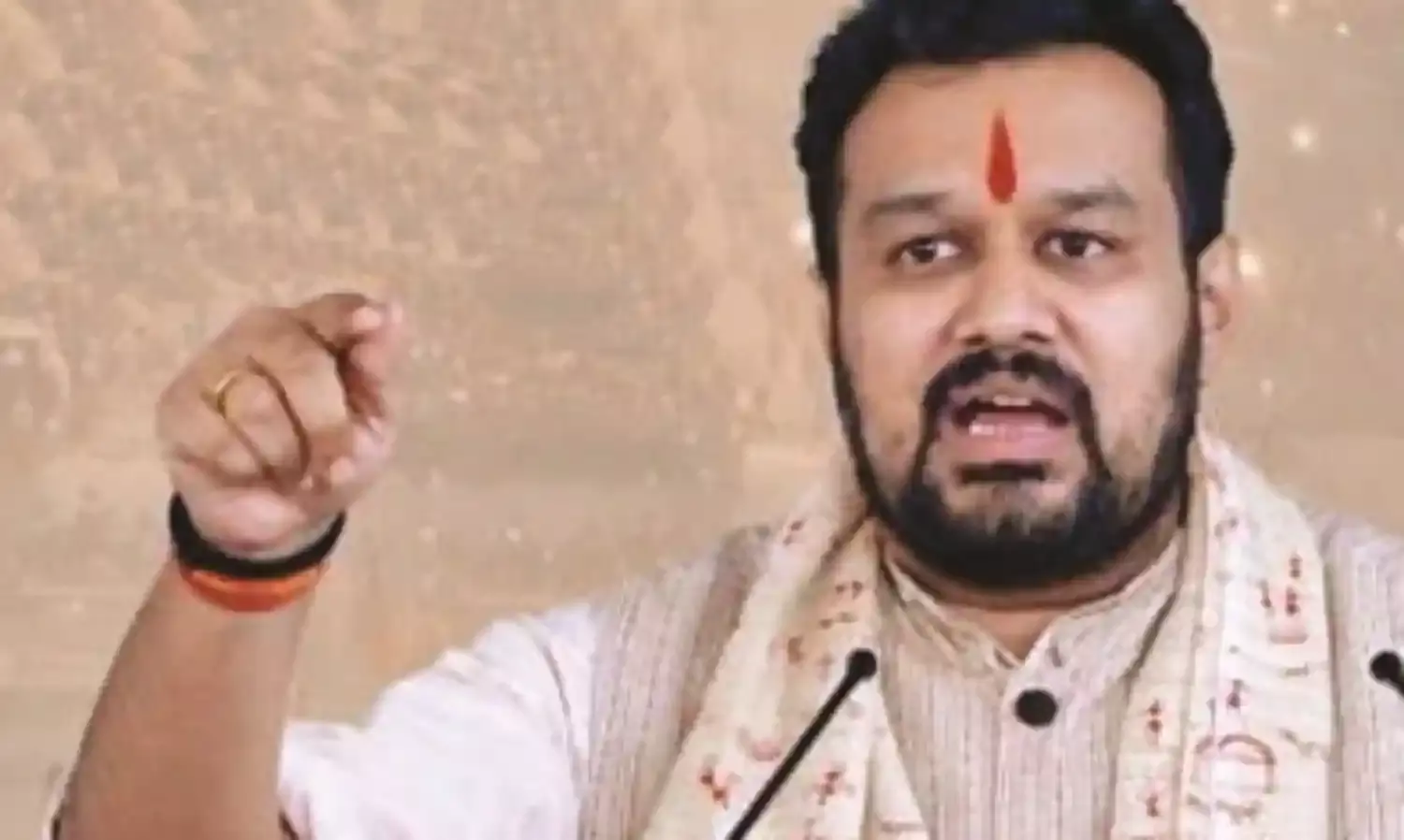 संविधान में शामिल अकबर, टीपू सुल्तान की तस्वीरों पर आपत्ति, व्याख्यान आयोजित