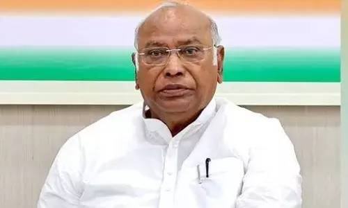 खड़गे ने की बिहार यूनिट के कांग्रेस नेताओं के साथ बैठक, संगठन और चुनावी रणनीति पर हुई चर्चा