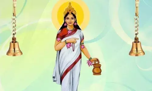 नवरात्रि के दूसरे दिन पीले रंग के कपड़े पहनना माना जाता है शुभ, अगर आप भी दिखना चाहती हैं बेहद खूबसूरत तो यहां से लें आइडिया नवरात्रि के दूसरे दिन पीले रंग के कपड़े पहनना माना जाता है शुभ, अगर आप भी दिखना चाहती हैं बेहद खूबसूरत तो यहां से लें आइडिया