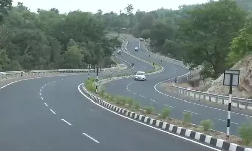 पुणे से संभाजीनगर की दूरी 2 घंटे में होगी पूरी, 2 साल में 25 हजार किलोमीटर सड़कें 4 लेन में होगी तब्दील