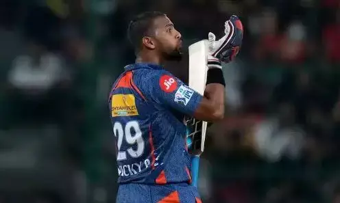 पूरन ने सनराइजर्स के गेंदबाजों के खोले धागे, अपने नाम किए ये अद्भुत रिकॉर्ड्स, बन गए ऐसा करने वाले पहले बल्लेबाज पूरन ने सनराइजर्स के गेंदबाजों के खोले धागे, अपने नाम किए ये अद्भुत रिकॉर्ड्स, बन गए ऐसा करने वाले पहले बल्लेबाज