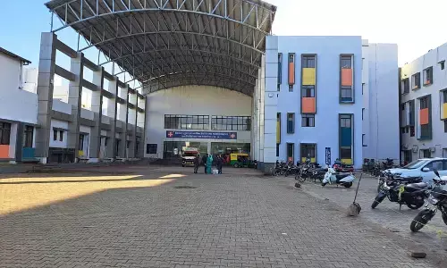 डॉक्टरों की कमी से समस्या, सामुदायिक स्वास्थ्य केंद्रों का संचालन नर्सों के भरोसे