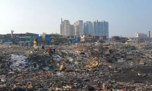 केंद्र ने कहा - देवनार के कूड़ा डंपिंग स्थान को मिट्टी से ढका जा रहा, निगरानी प्रणाली से होगा सुधार