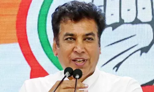 राज्य में कानून व्यवस्था को लेकर सियासत तेज, कांग्रेस प्रदेश अध्यक्ष देवेंद्र यादव ने BJP को घेरा, लगाए ये गंभीर आरोप राज्य में कानून व्यवस्था को लेकर सियासत तेज, कांग्रेस प्रदेश अध्यक्ष देवेंद्र यादव ने BJP को घेरा, लगाए ये गंभीर आरोप