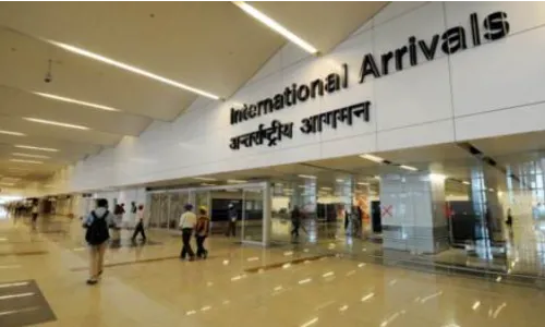 नया टर्मिनल बनने से हवाई यात्रियों की संख्या में आया 11 प्रतिशत तक उछाल नया टर्मिनल बनने से हवाई यात्रियों की संख्या में आया 11 प्रतिशत तक उछाल