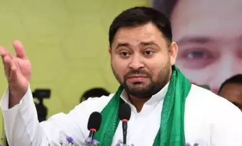 आप तो पढ़ाई में फिसड्डी, राजनीति में फिसड्डी..., तेजस्वी के बयान पर जेडीयू नेता ने किया पलटवार आप तो पढ़ाई में फिसड्डी, राजनीति में फिसड्डी..., तेजस्वी के बयान पर जेडीयू नेता ने किया पलटवार