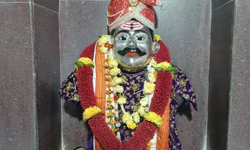 महाराष्ट्र के पाथर्डी गांव में होती है निंबादैत्य राक्षस की पूजा
