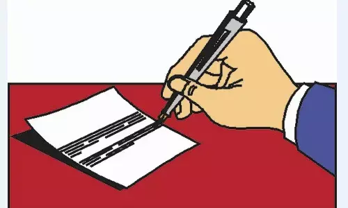 कॉपी जांचने में दिखाई ऐसी फूर्ति अर्धवार्षिक के नंबर जोड़ना भूले