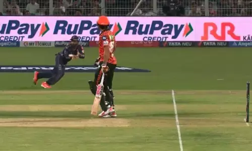शानदार कैच और बेहतरीन कप्तानी के लिए अजिंक्य रहाणे की सोशल मीडिया पर हो रही तारीफ, वहीं शर्मनाक हार के बाद SRH की उड़ रही खिल्लियां, देखें पोस्ट शानदार कैच और बेहतरीन कप्तानी के लिए अजिंक्य रहाणे की सोशल मीडिया पर हो रही तारीफ, वहीं शर्मनाक हार के बाद SRH की उड़ रही खिल्लियां, देखें पोस्ट