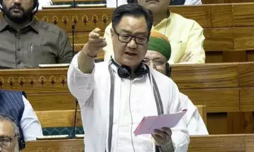 मुसलमानों हम नहीं आप डरा रहे..., विपक्ष के आरोपों पर केंद्रीय मंत्री रिजिजू का पलटवार मुसलमानों हम नहीं आप डरा रहे..., विपक्ष के आरोपों पर केंद्रीय मंत्री रिजिजू का पलटवार