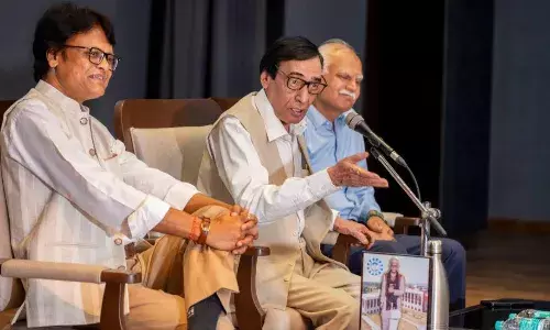 जो आत्मा को झकझोर दे, वह वास्तविक ज्ञान- पद्मश्री डॉ कपिल तिवारी, एमसीयू में व्याख्यान एवं प्रतिभा 2025 का भव्य शुभारंभ