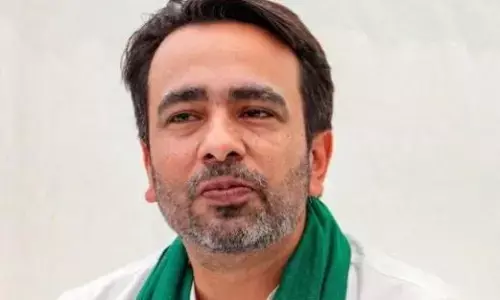 NDA के घटक दलों पर टूट रही वक्फ समर्थन की गाज, JDU के बाद RLD के इस मुस्लिम नेता ने सौंपा इस्तीफा, जयंत चौधरी को ठहराया जिम्मेदार