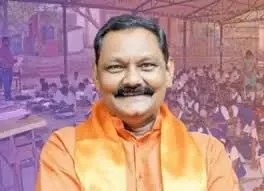 मंत्रियों के कामकाज का मूल्यांकन हो रहा , निष्क्रिय मंत्रियों को देवाभाऊ छोड़ेंगे नहीं मंत्रियों के कामकाज का मूल्यांकन हो रहा , निष्क्रिय मंत्रियों को देवाभाऊ छोड़ेंगे नहीं