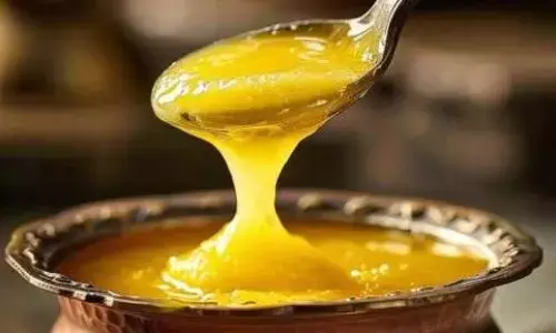 अगर आप भी हैं घी खाने के बहुत ही ज्यादा शौकीन, तो हो जाएं सावधान! जानें इससे संबंधित इन परेशानियों के बारे में