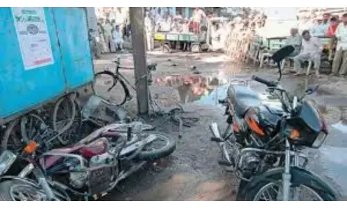 मालेगांव विस्फोट मामले की सुनवाई कर रहे न्यायाधीश का तबादला