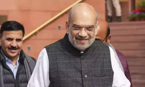 अमित शाह जम्मू-कश्मीर में भाजपा कार्यालय में पार्टी नेताओं के साथ की बैठक, राज्य के सियासत के बारे में की बात