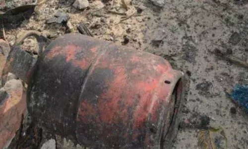 जोधपुर में बड़ा हादसा, घर में गैस सिलेंडर में हुआ विस्फोट, 14 महीने के बच्चे समेत दो की मौत, 14 गंभीर रूप से घायल