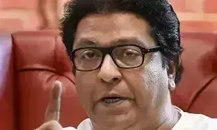 राज ठाकरे के खिलाफ सुप्रीम कोर्ट में याचिका, बढ़ सकती हैं मुश्किलें- मान्यता रद्द करने की मांग