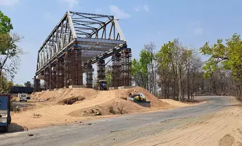 9 साल से बन रही 73 किलोमीटर सडक़ में रोज जुड़ रहे लेटलतीफी के कीर्तिमान