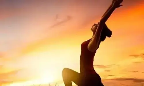 अगर आपको भी करनी है अपनी लाइफ अच्छी, तो सुबह करें सूर्य नमस्कार, फिजिकली और मेंटली रहेंगे फिट अगर आपको भी करनी है अपनी लाइफ अच्छी, तो सुबह करें सूर्य नमस्कार, फिजिकली और मेंटली रहेंगे फिट