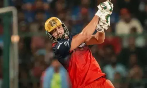 दिल्ली के खिलाफ मैच में RCB के रक्षक बने टिम डेविड, नाबाद पारी के साथ अपने नाम की खास उपलब्धि दिल्ली के खिलाफ मैच में RCB के रक्षक बने टिम डेविड, नाबाद पारी के साथ अपने नाम की खास उपलब्धि