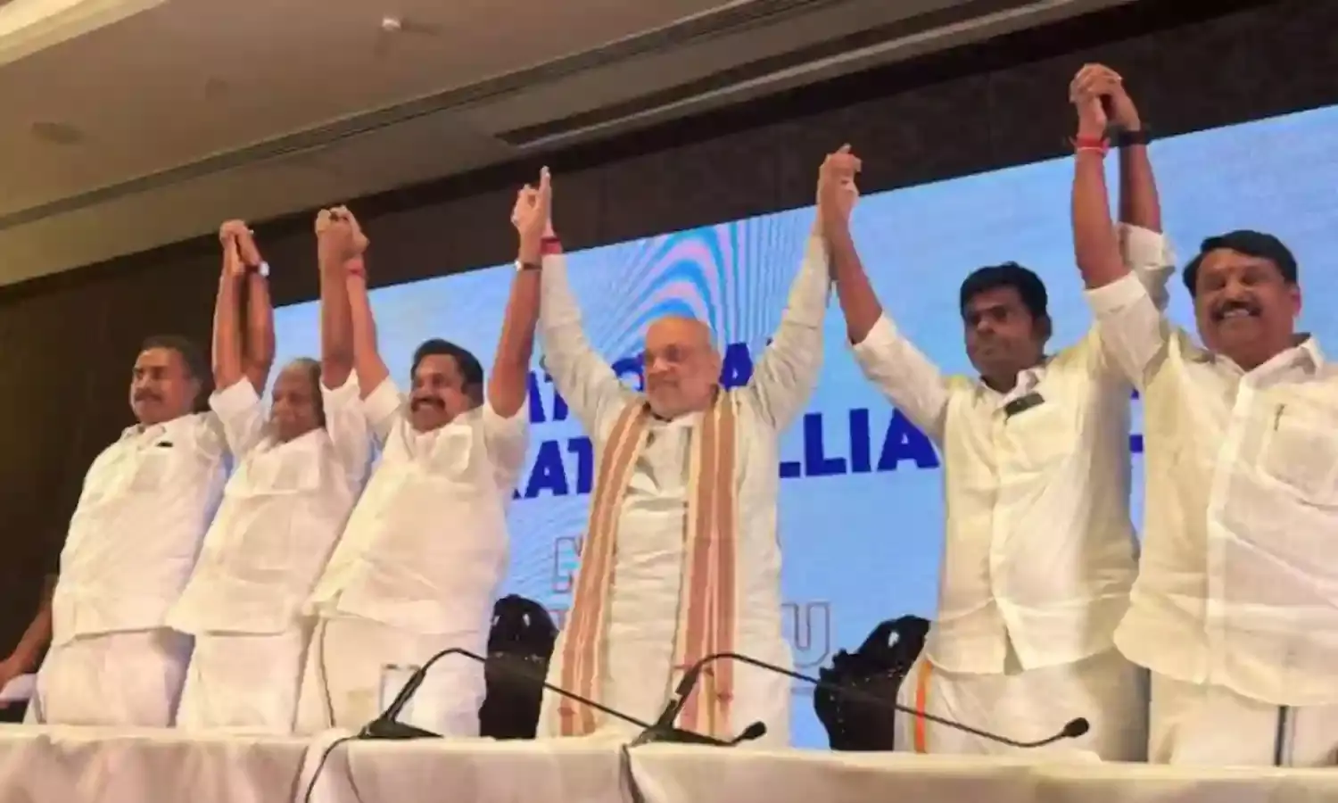 BJP-AIADMK ने साथ मिलाया हाथ, गठबंधन की छांव तले दोनों पार्टी लड़ेगी चुनाव, अमित शाह ने की पुष्टि