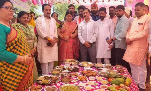 पूर्व मंत्री ने ग्राम कटरा में किया राष्ट्रीय पोषण पखवाडा का शुभारंभ, नवीन आंगनबाडी भवन को किया हैण्डओवर पूर्व मंत्री ने ग्राम कटरा में किया राष्ट्रीय पोषण पखवाडा का शुभारंभ, नवीन आंगनबाडी भवन को किया हैण्डओवर