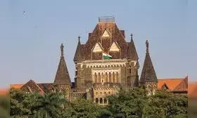 बॉम्बे हाईकोर्ट ने एक वकील के आचरण को लेकर अपनाया कड़ा रुख