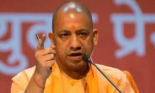 पश्चिम बंगाल में भड़काई जा रही हिंसा, मुर्शिदाबाद हिंसा में 3 हिंदुओं की हत्या पर भड़के सीएम योगी आदित्यनाथ, जानें क्या कहा?