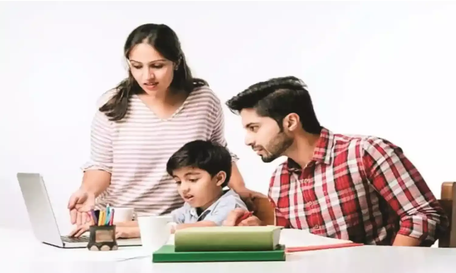 परीक्षा और गर्मी, नो टेंशन - कुछ टिप्स अपनाकर बच्चों को रख सकते हैं तनावमुक्त