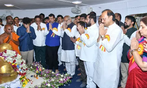 राष्ट्रपति - उपराष्ट्रपति - प्रधानमंत्री और सीएम ने किया बाबासाहब अंबेडकर को याद