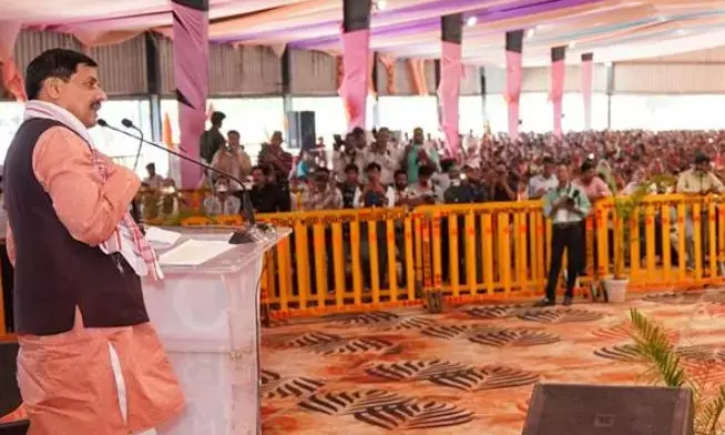 वनवासी मजदूर भाई-बहनों की सभी समस्याओं का समाधान किया जाएगा - मुख्यमंत्री डॉ. यादव