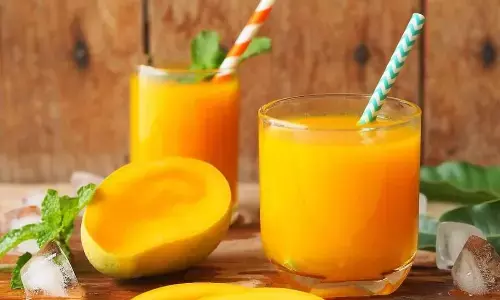 घर पर बनाएं बिना प्रिजर्वेटिव का टेस्टी मैंगो जूस, मिनटों में बन कर हो जाएगा तैयार, सब कहेंगे 1 ग्लास और