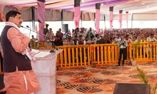 वनवासी मजदूर भाई-बहनों की सभी समस्याओं का समाधान किया जाएगा - मुख्यमंत्री डॉ. यादव वनवासी मजदूर भाई-बहनों की सभी समस्याओं का समाधान किया जाएगा - मुख्यमंत्री डॉ. यादव